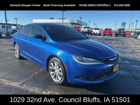 Used 2015 Chrysler 200 S w/ Navigation & Sound Group I image 2