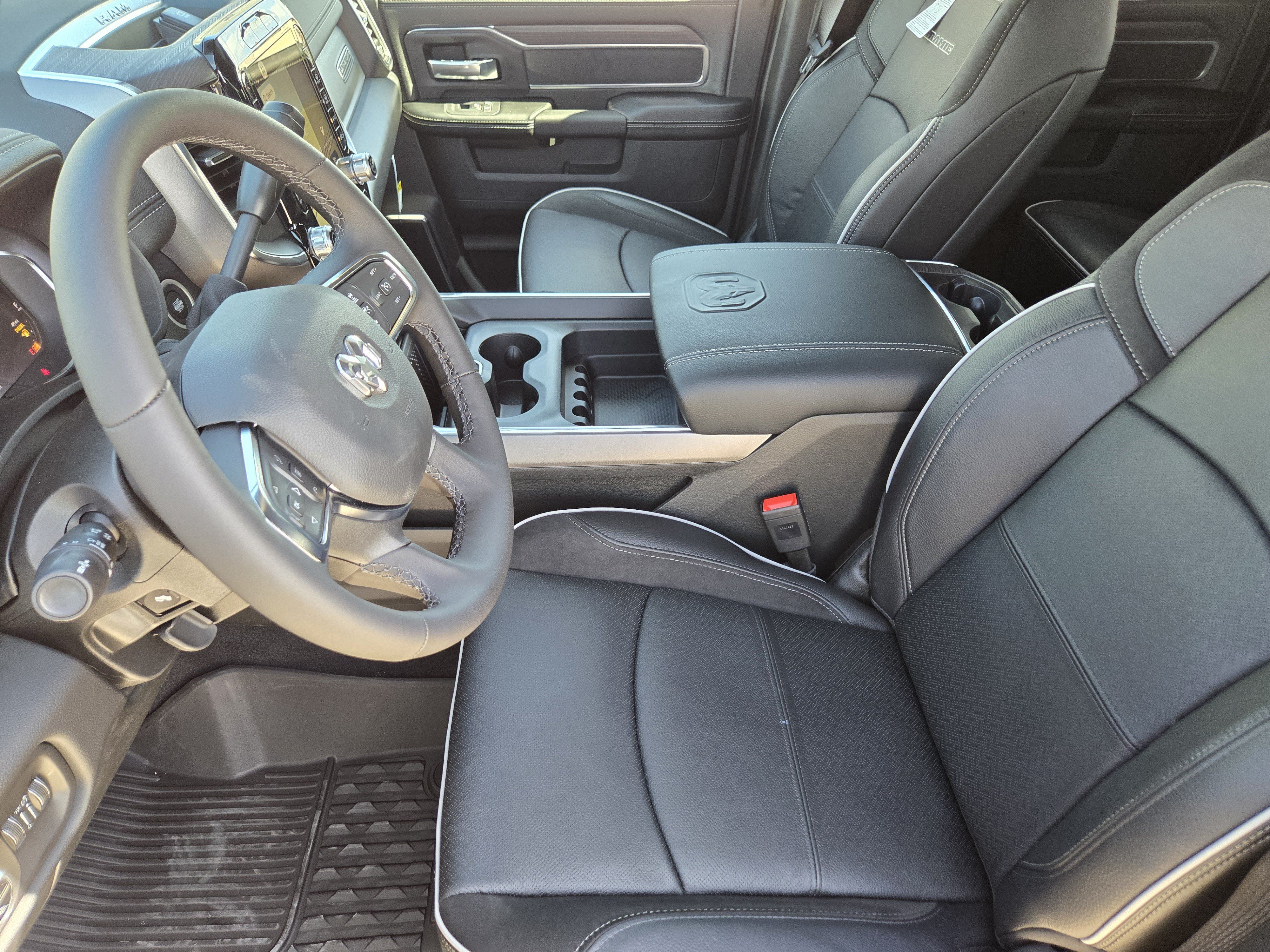 New 2026 RAM 2500 Laramie w/ Night Edition AWD/4WD image 12