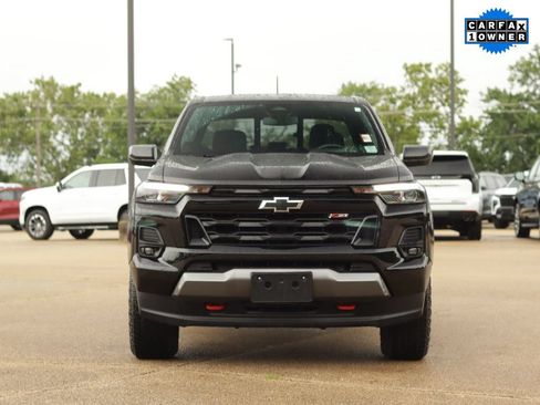Used 2024 Chevrolet Colorado Z71 w/ Advanced Trailering Package AWD/4WD image 2