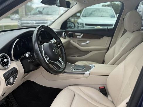 Used 2022 Mercedes-Benz GLC 300 4MATIC w/ Premium Package Lite image 14