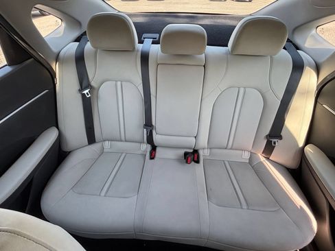Used 2025 Hyundai Sonata SEL FWD image 38