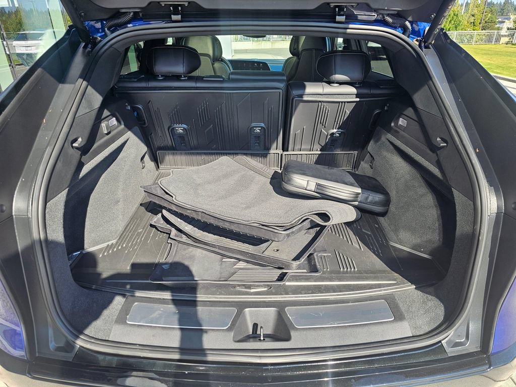 Certified 2024 Cadillac Lyriq Sport w/ LPO, Floor Liner Package AWD/4WD image 13