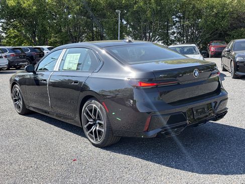 New 2026 BMW 760i xDrive w/ Executive Package AWD/4WD image 6