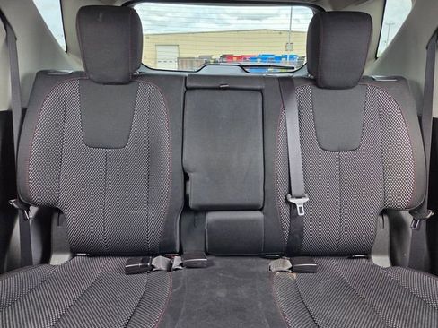 Used 2017 Chevrolet Equinox LT w/ Convenience Package AWD/4WD image 10