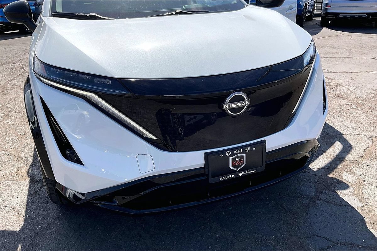 Used 2025 Nissan Ariya FWD image 5