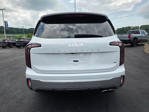 Used 2023 Kia Telluride SX Prestige AWD/4WD image 3
