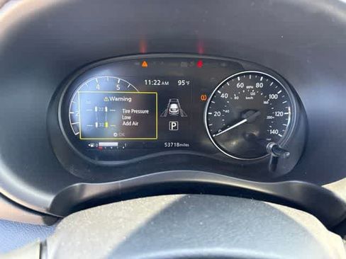 Used 2024 Nissan Kicks SR FWD image 15