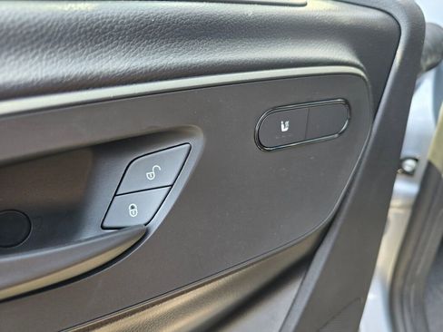 New 2025 Mercedes-Benz Sprinter 2500 image 17