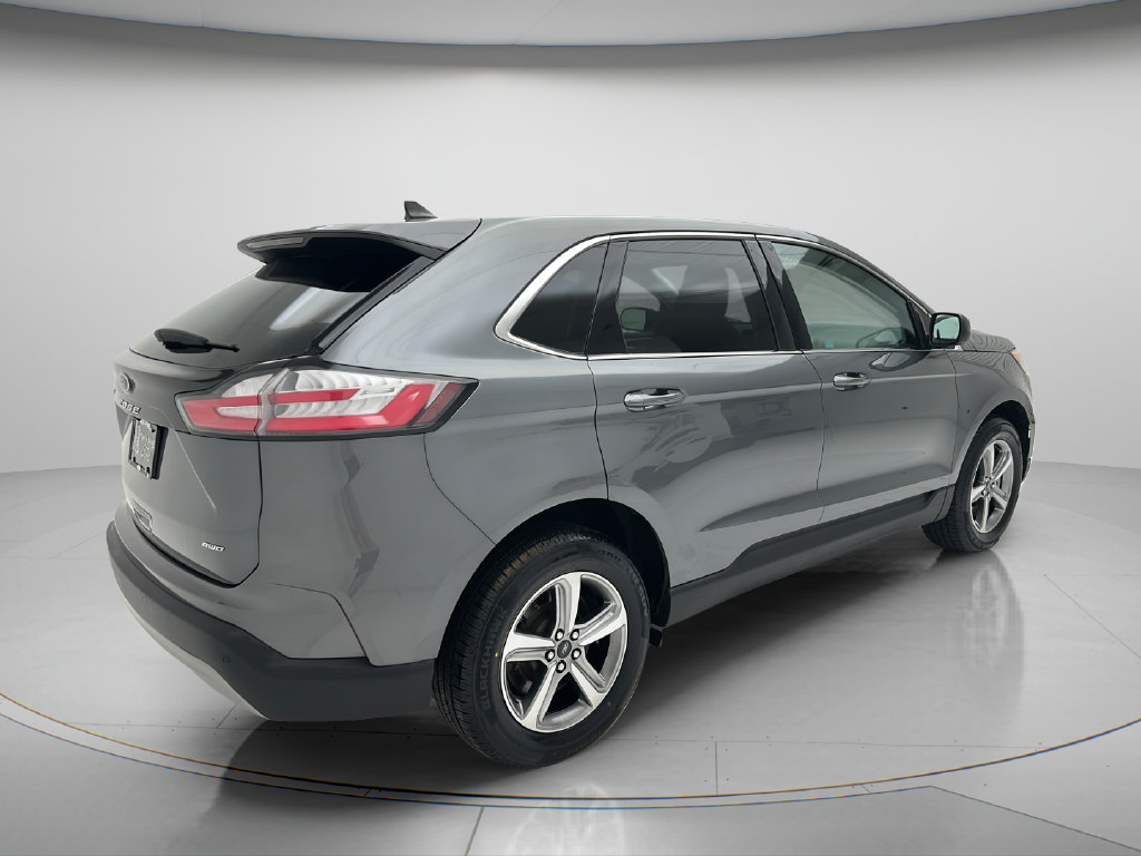 Used 2024 Ford Edge SEL w/ Convenience Package AWD/4WD image 5