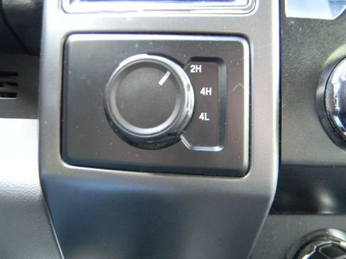 Used 2019 Ford F150 XLT AWD/4WD image 14