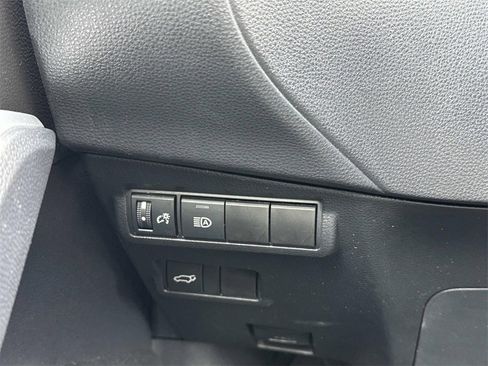 Certified 2023 Toyota Corolla Cross XLE w/ Convenience Package image 26