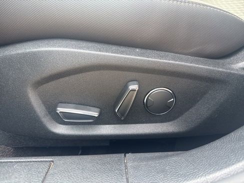 Used 2019 Ford Fusion SE w/ Equipment Group 151A image 20