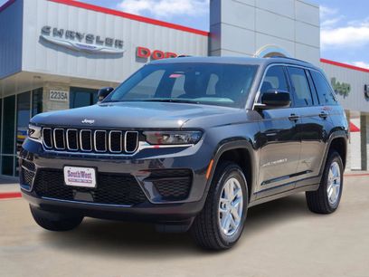 New 2025 Jeep Grand Cherokee Laredo X