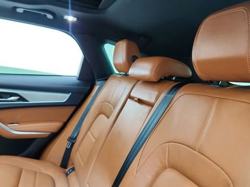 Used 2025 Jaguar F-PACE R-Dynamic S image 29
