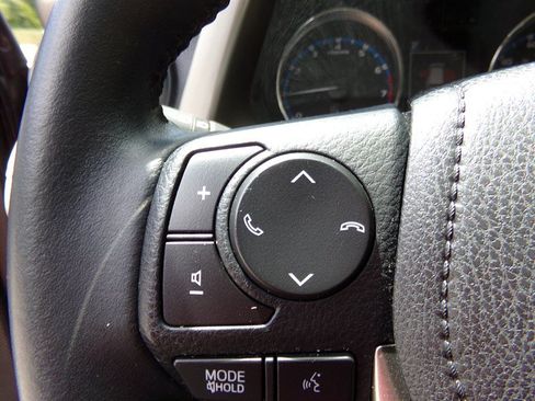 Used 2016 Toyota RAV4 XLE FWD image 29
