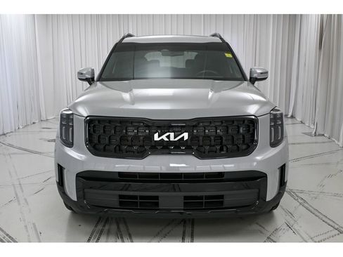Used 2024 Kia Telluride EX X-Line AWD/4WD image 3