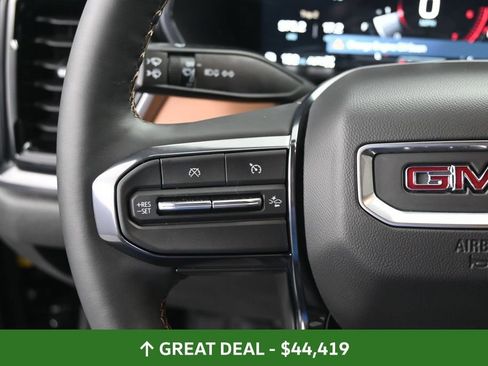 Used 2025 GMC Canyon AT4 w/ Nightfall Edition AWD/4WD image 39