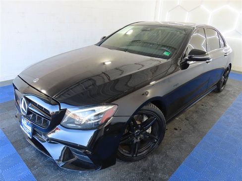 Used 2018 Mercedes-Benz E 43 AMG 4MATIC Sedan image 4