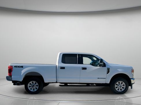 Certified 2022 Ford F250 XLT AWD/4WD image 32