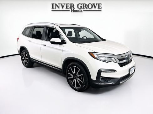 Used 2019 Honda Pilot Elite image 3