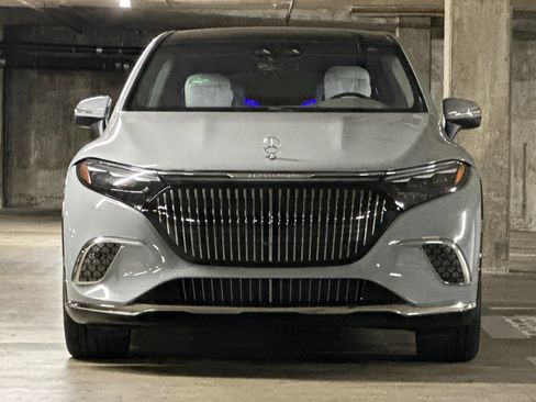 New 2025 Mercedes-Benz Maybach EQS 680 4MATIC image 5