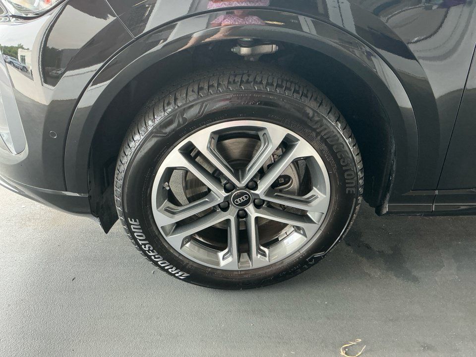 Certified 2025 Audi Q5 Premium w/ Convenience Package AWD/4WD image 26