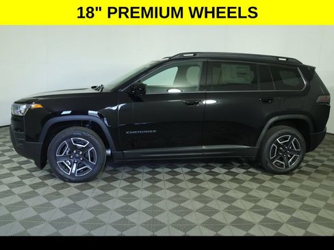 New 2026 Jeep Cherokee Laredo AWD/4WD image 7