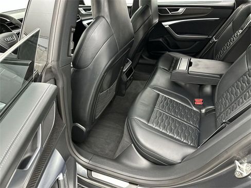 Used 2022 Audi RS 7 Sportback w/ Black Optic Package image 23