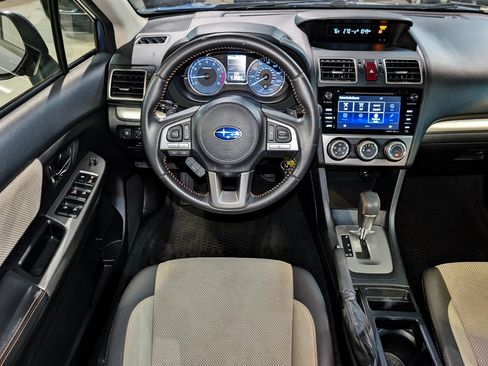 Used 2017 Subaru Crosstrek 2.0i Premium AWD/4WD image 2