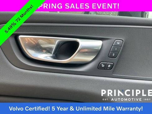Certified 2023 Volvo XC60 T8 Plus AWD/4WD image 28