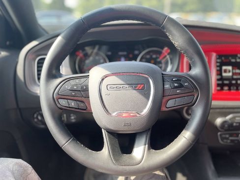 Used 2023 Dodge Charger SXT RWD image 13