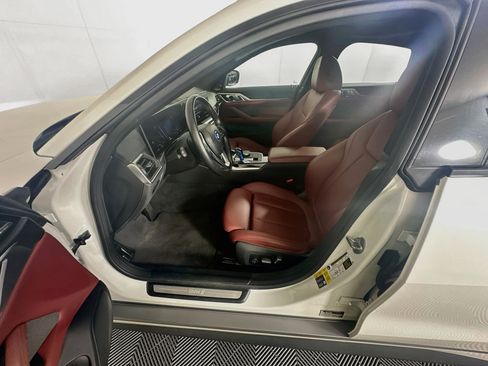 Used 2023 BMW i4 eDrive35 w/ Premium Package RWD image 13