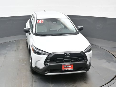 Used 2026 Toyota Corolla Cross L image 33