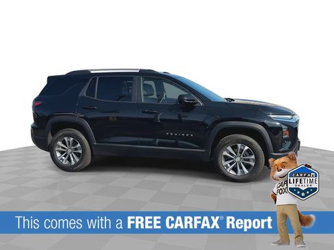 Used 2025 Chevrolet Equinox LT w/ Convenience Package II AWD/4WD image 2