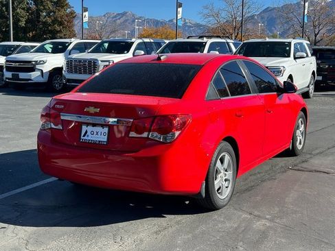 Used 2016 Chevrolet Cruze LT image 3