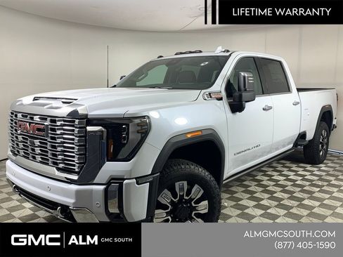 New 2026 GMC Sierra 3500 Denali w/ Denali Reserve Package AWD/4WD image 3