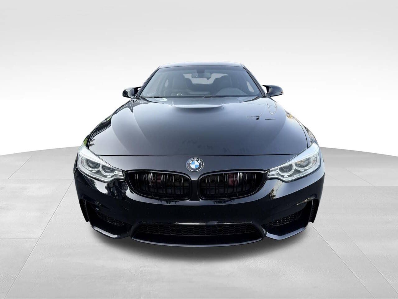 Used 2015 BMW M4 Coupe RWD image 2