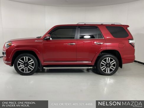 Used 2024 Toyota 4Runner Limited image 5