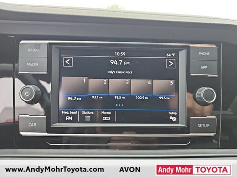 Used 2019 Volkswagen Jetta R-Line FWD image 19