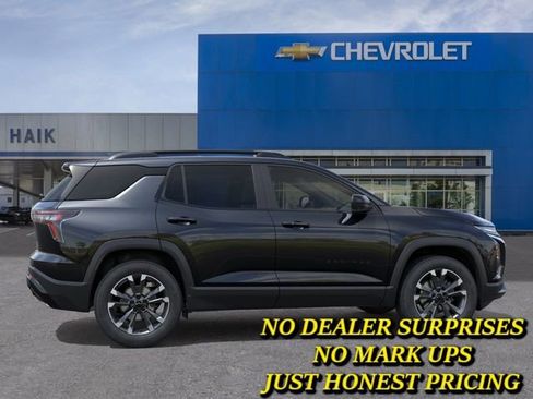 New 2026 Chevrolet Equinox RS w/ Convenience Package III FWD image 5