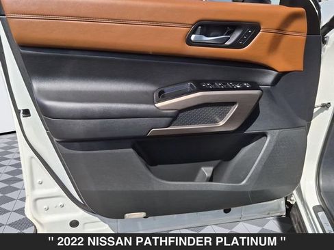 Used 2022 Nissan Pathfinder Platinum AWD/4WD image 11