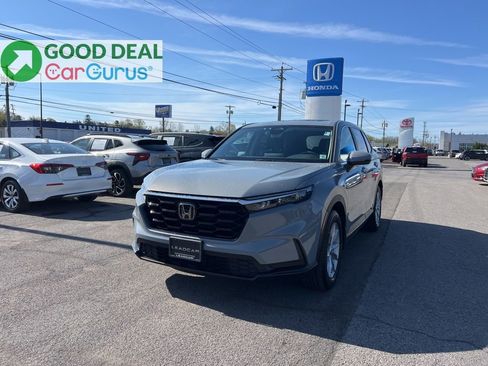 Used 2023 Honda CR-V EX image 1