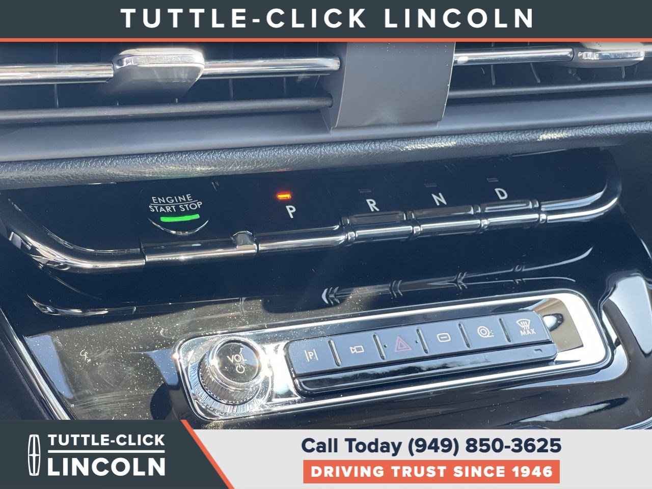 New 2025 Lincoln Corsair Grand Touring w/ Equipment Group 301A AWD/4WD image 19