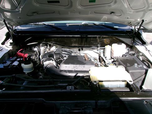 Used 2018 Nissan NV 2500 S image 7