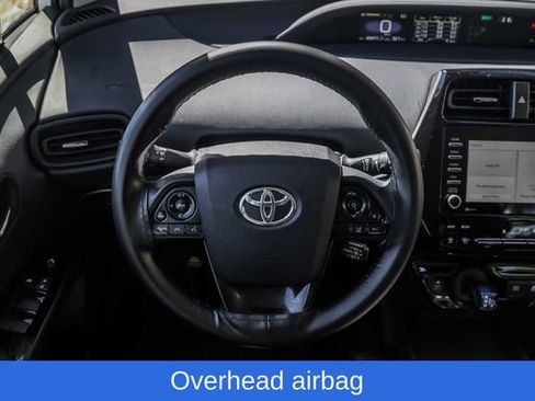 Used 2022 Toyota Prius LE AWD/4WD image 32