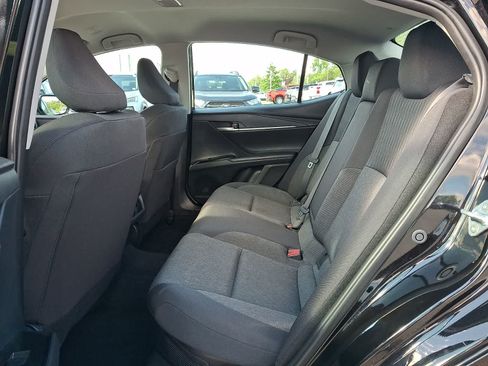 Used 2025 Toyota Camry LE FWD image 13
