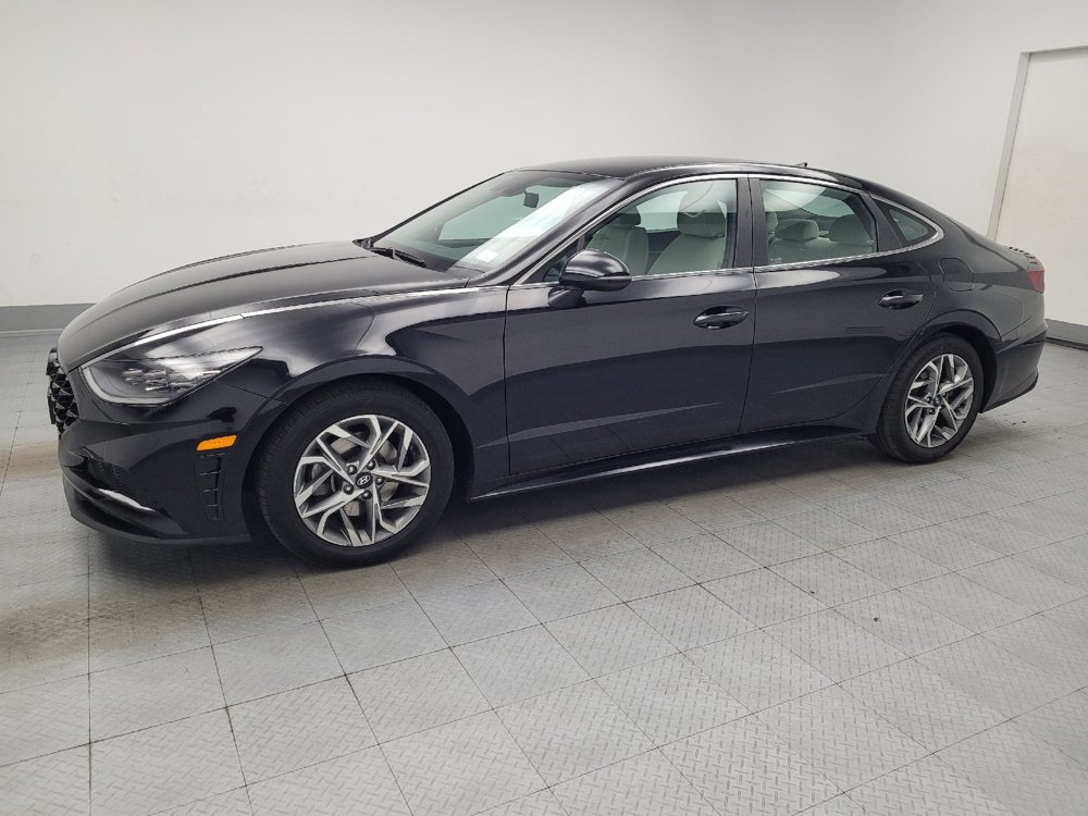 Used 2023 Hyundai Sonata SEL w/ Cargo Package FWD image 2