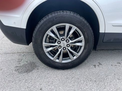 Used 2021 Cadillac XT5 Premium Luxury image 11