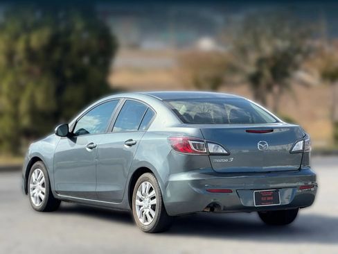 Used 2012 MAZDA MAZDA3 i Sport image 10