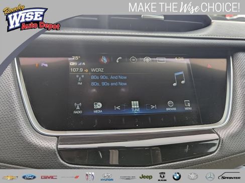 Used 2018 Cadillac XT5 AWD w/ LPO, Wheel Lock Package image 13